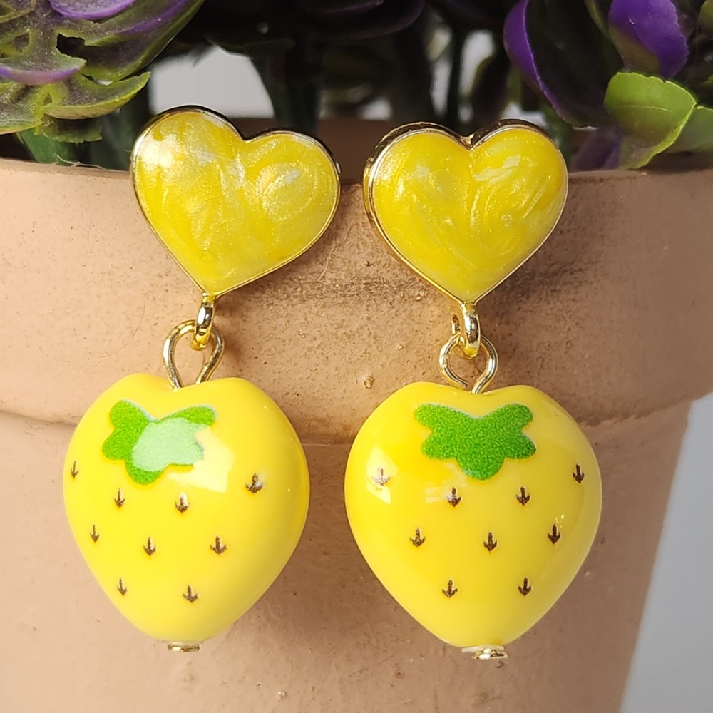 Yellow Strawberry Heart Drop Earrings Gold Tone Fruit Dangle Studs 1.5"